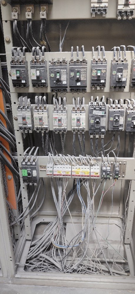 Mantenimiento tablero eléctrico industrial